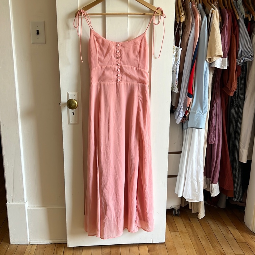 Abercrombie & Fitch high-slit midi dress in pink - lightly worn